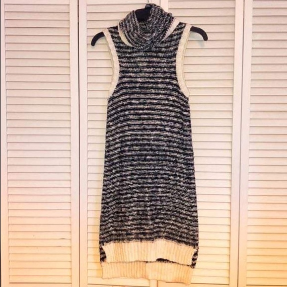 Kensie Sweater Dress